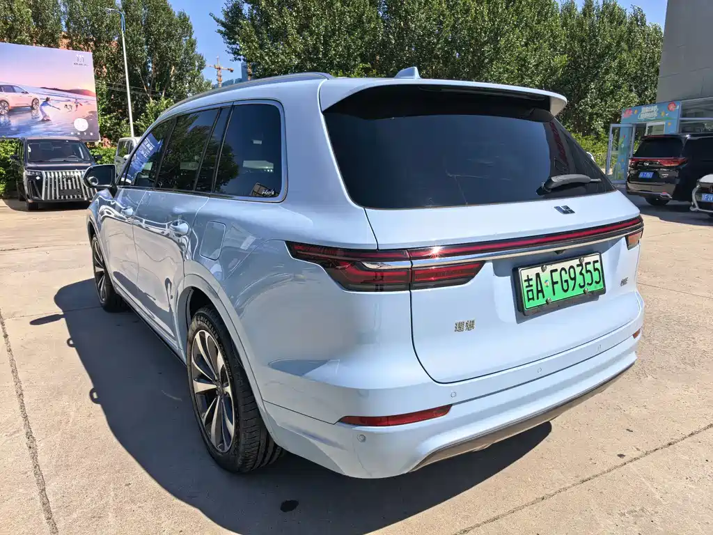 Ideal ONE 2020 extended range 6-seater version купить на сайте DeffCars