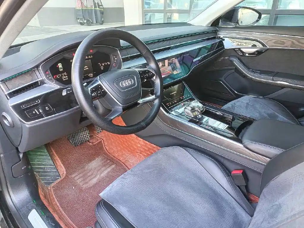 Audi A8 2023 A8L 50 TFSI quattro Premium Selection купить на сайте DeffCars
