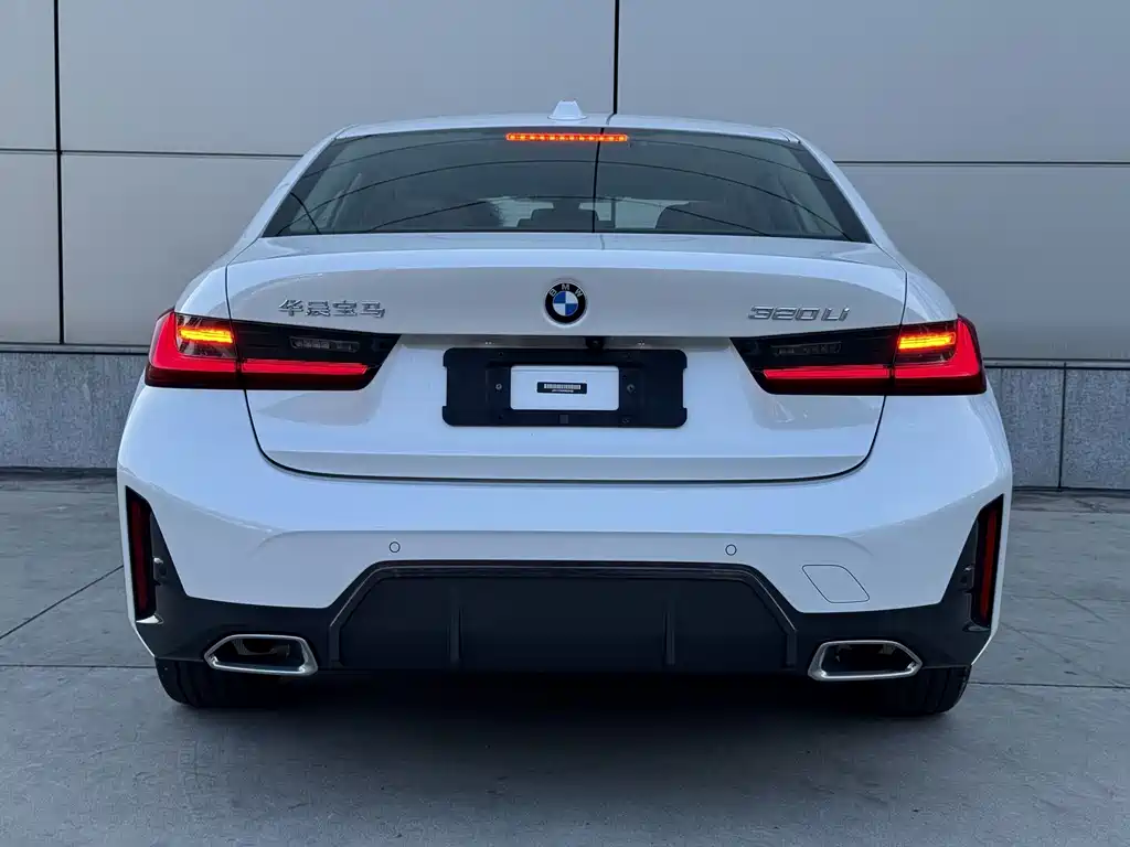 BMW 3 Series 2023 320Li M Sports Package купить на сайте DeffCars