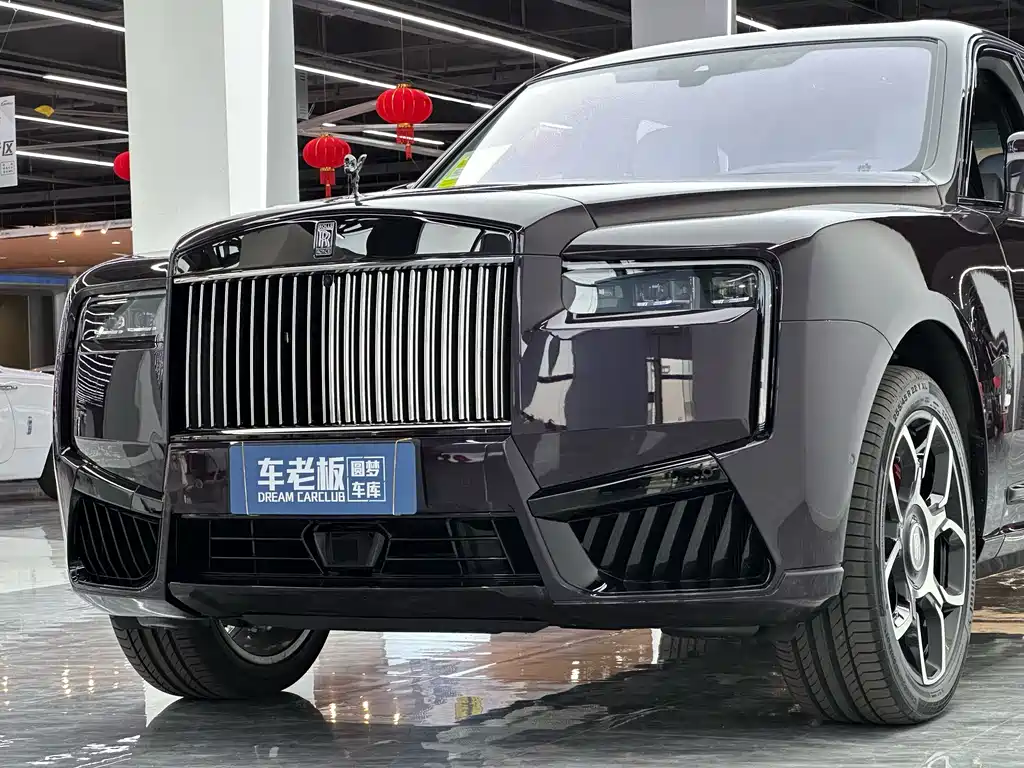 Cullinan 2024 Black Badge купить на сайте DeffCars