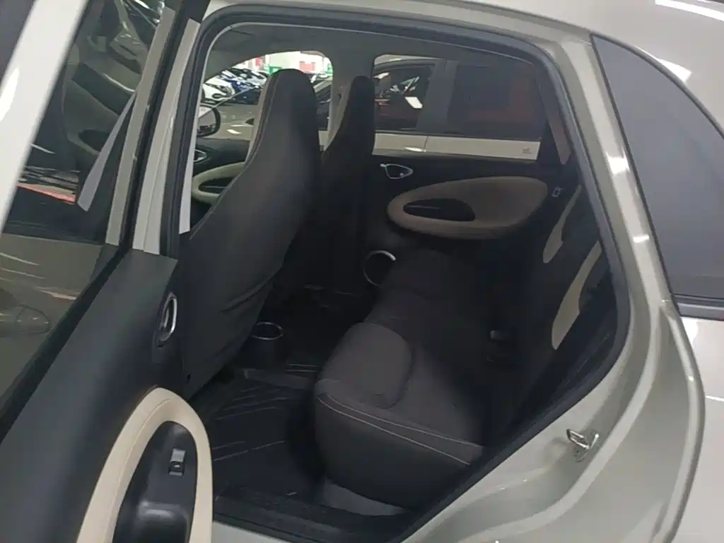 Wuling Bingo 2023 model 333km express model купить на сайте DeffCars