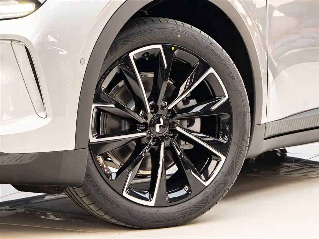 Ledo L60 2025 60kWh rear-wheel drive version купить на сайте DeffCars