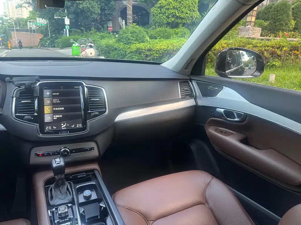 Volvo XC90 2018 T6 Zhiyi Edition 7 seats купить на сайте DeffCars