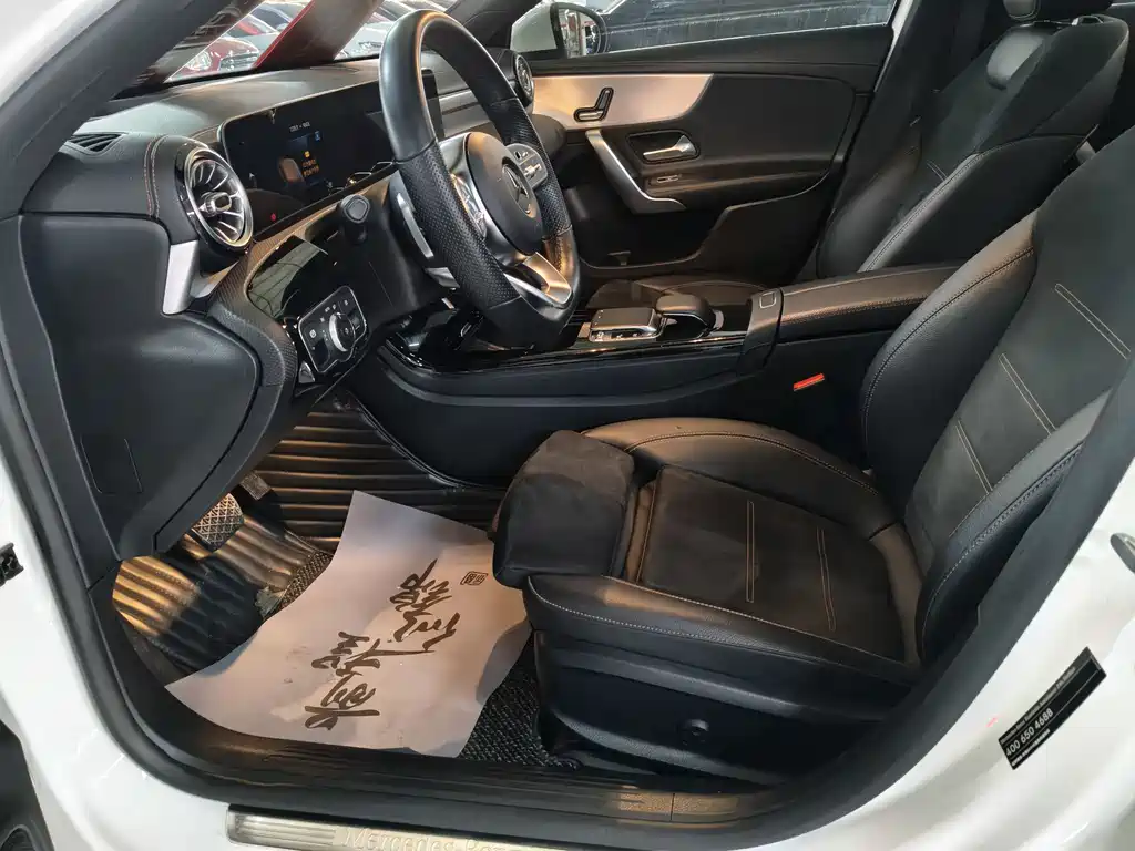 Mercedes-Benz A-Class 2019 A 200 L sports sedan first special edition купить на сайте DeffCars