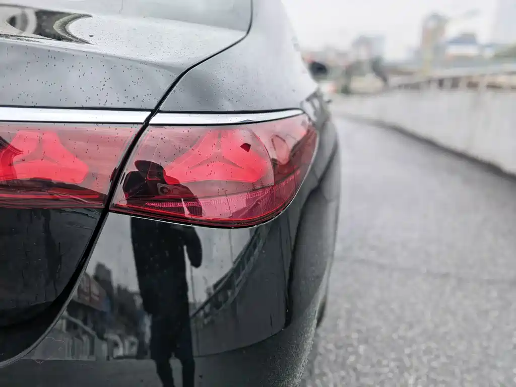 Mercedes-Benz E-Class 2024 E 300 L Luxury Model купить на сайте DeffCars