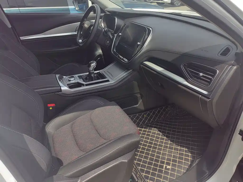 Jietu X70 2020 1.5T manual smooth version 5 seats купить на сайте DeffCars