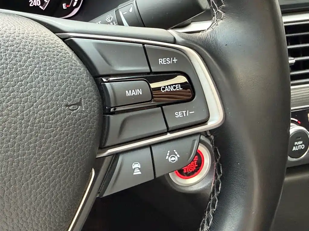 Accord 2018 260TURBO Deluxe Edition National V купить на сайте DeffCars