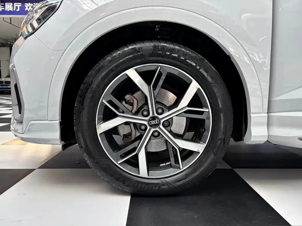 Audi Q3 Sportback 2020 40 TFSI Fashion купить на сайте DeffCars
