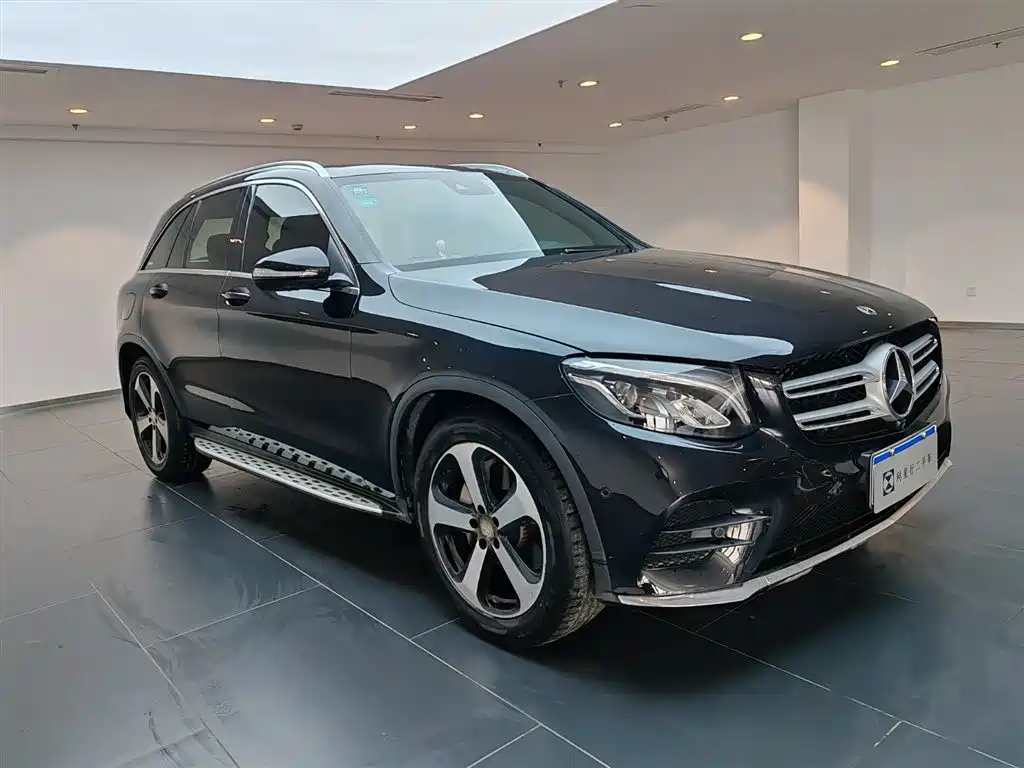 Mercedes-Benz GLC 2018 GLC 260 4MATIC luxury model купить на сайте DeffCars