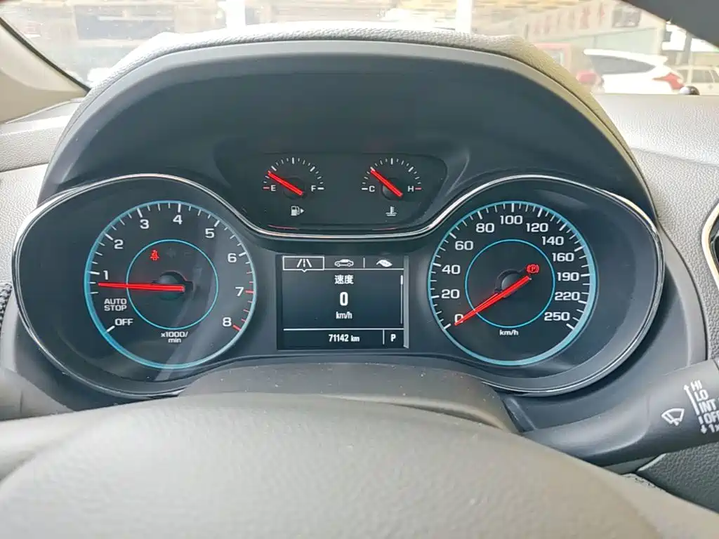 Cruze 2018 320 Automatic Pioneer Skylight Edition купить на сайте DeffCars