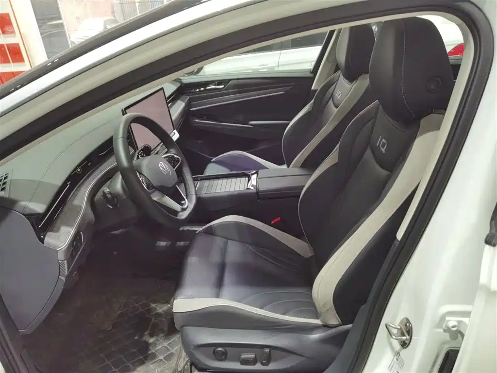 Volkswagen ID.7 VIZZION 2024 PRO купить на сайте DeffCars