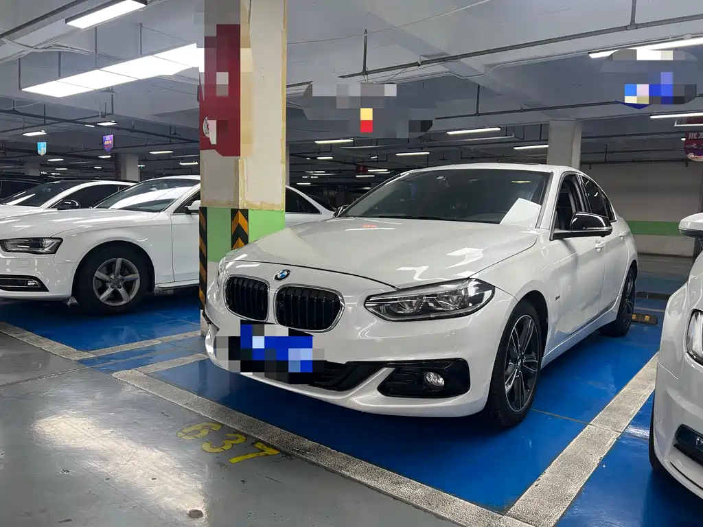 BMW 1 Series 2017 118i Sports купить на сайте DeffCars