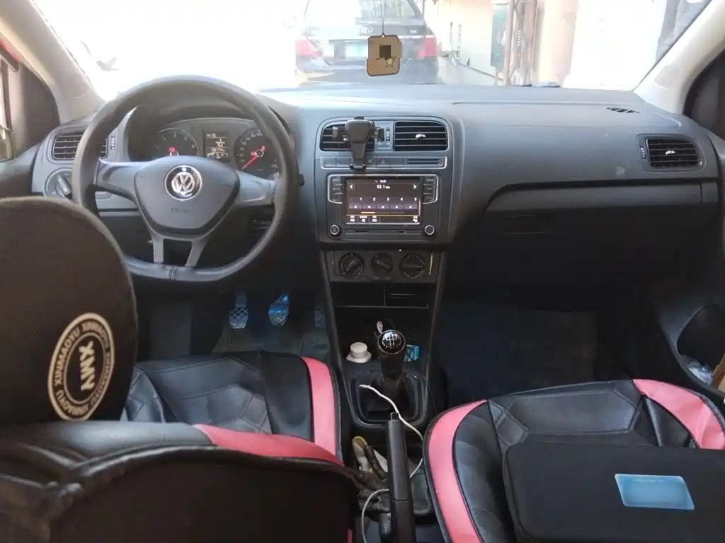 Polo 2014 1.4L Manual Fashion Edition купить на сайте DeffCars