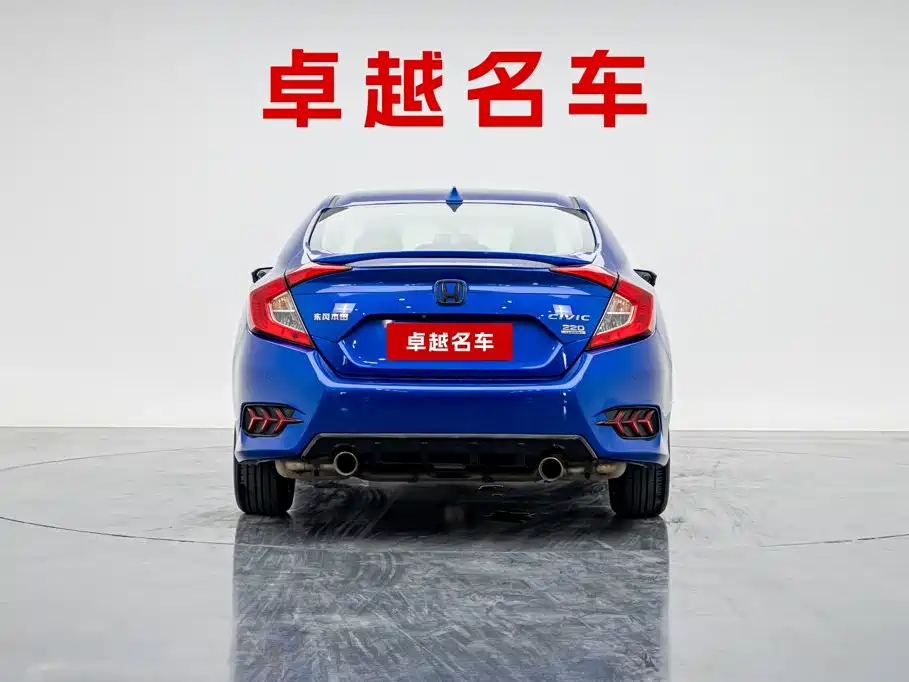 Civic 2016 220TURBO CVT Deluxe Edition купить на сайте DeffCars
