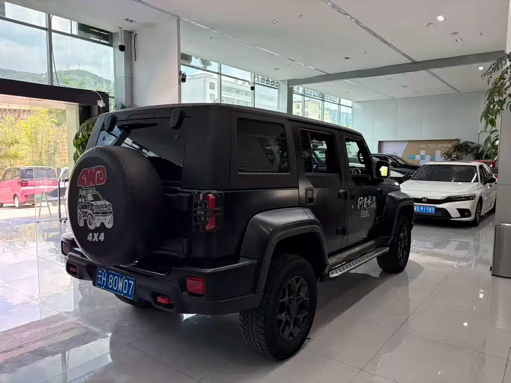 Beijing Off-Road BJ40 2024 2.0D Blade Hero Glory Edition купить на сайте DeffCars