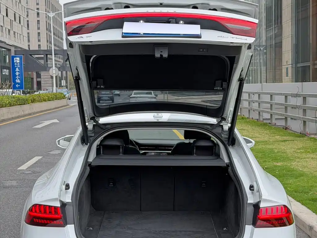 Audi A7 2020 45 TFSI Premium Selection купить на сайте DeffCars