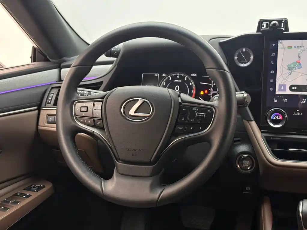 Lexus ES 2025 200 Premium Edition купить на сайте DeffCars