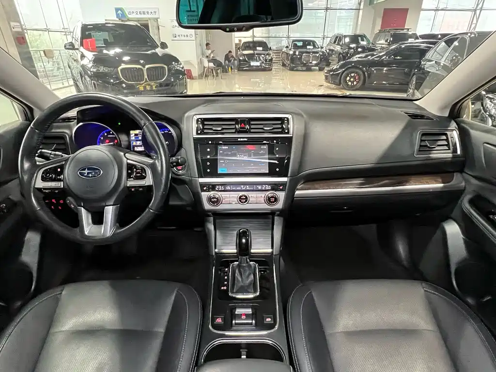 Outback 2016 2.5i Deluxe Navigation Edition купить на сайте DeffCars