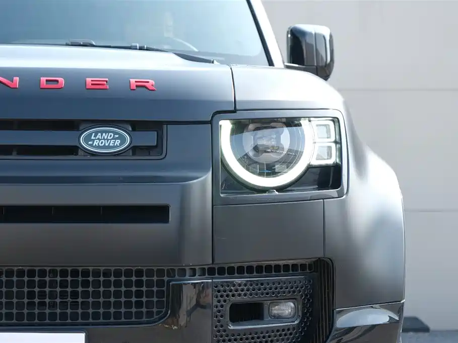 Land Rover Defender 2024 110 5.0T V8 купить на сайте DeffCars