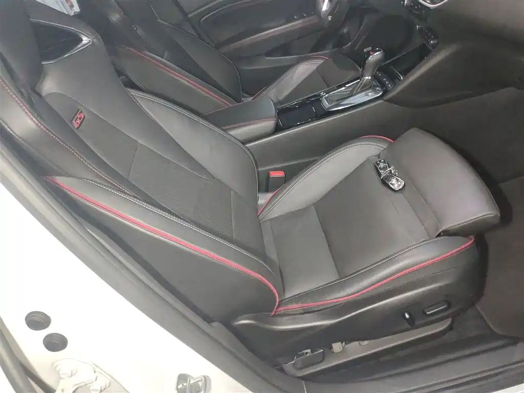 Regal 2017 GS 28T luxury model купить на сайте DeffCars