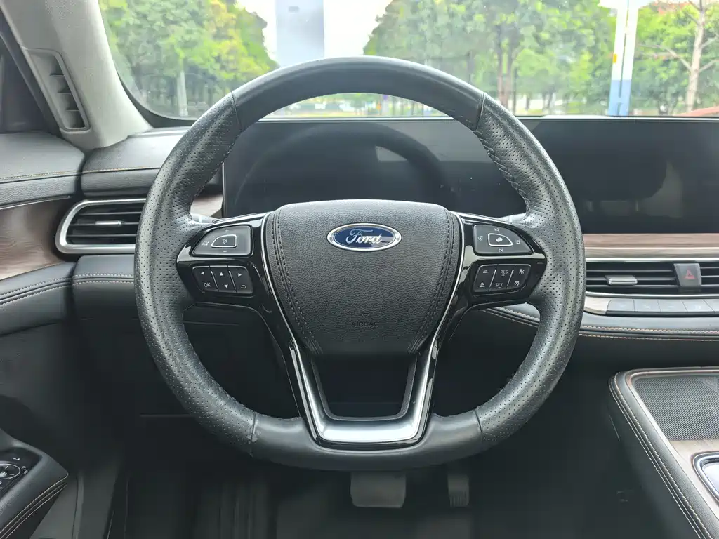 Lingyu 2021 EcoBoost 225 Collar Type 6 Seats купить на сайте DeffCars