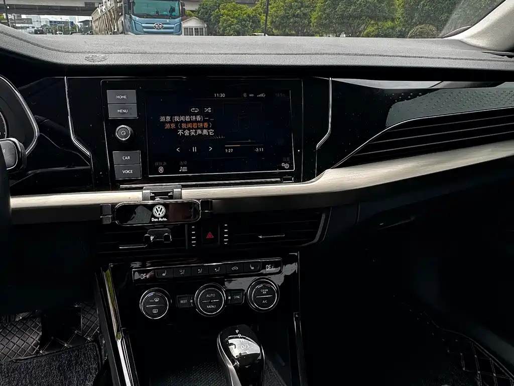 Passat 2020 330TSI Luxury Edition National V купить на сайте DeffCars