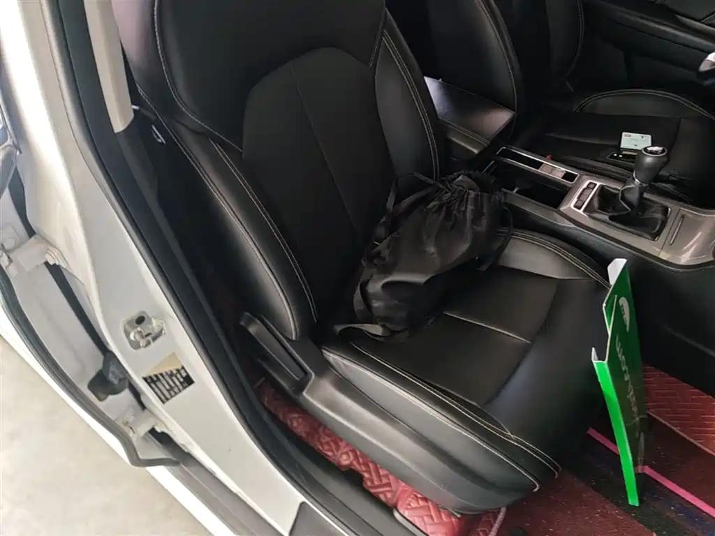 Roewe RX5 2020 20T Manual 4G Internet Million Model купить на сайте DeffCars