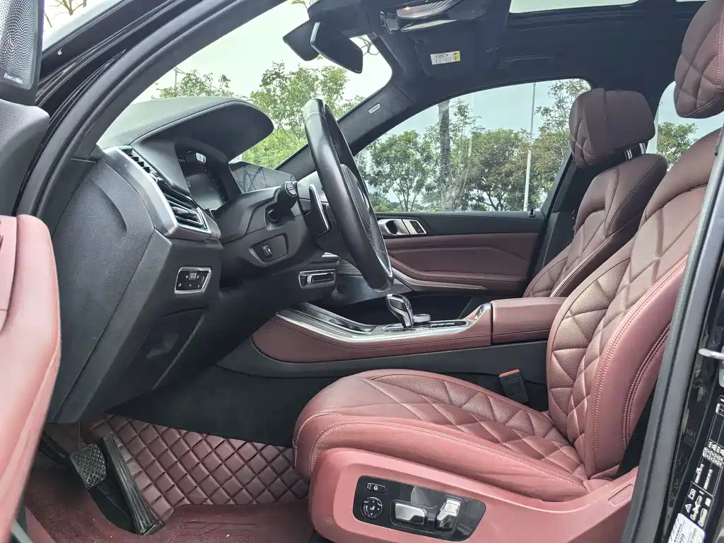 BMW X5 2022 facelift xDrive 40Li M sports package купить на сайте DeffCars