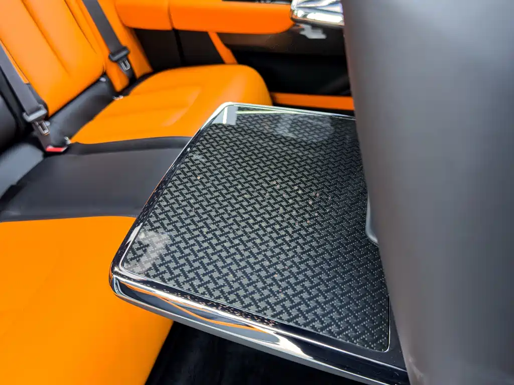 Cullinan 2024 Black Badge купить на сайте DeffCars