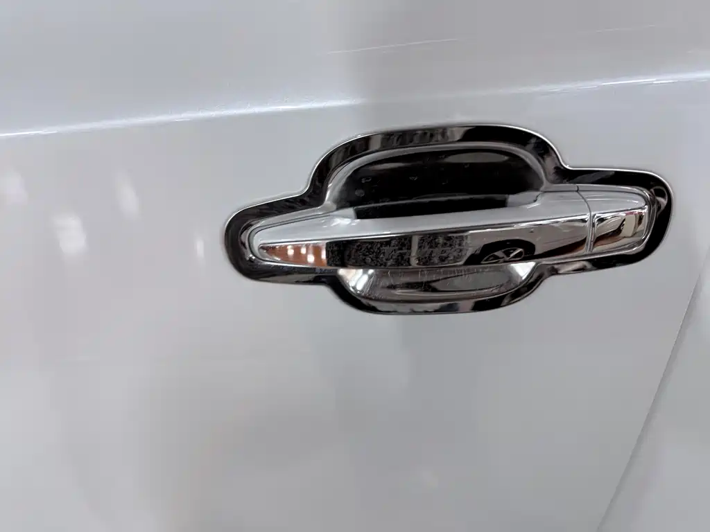 Trumpchi M6 2023 PRO 270T DCT Elite Edition купить на сайте DeffCars