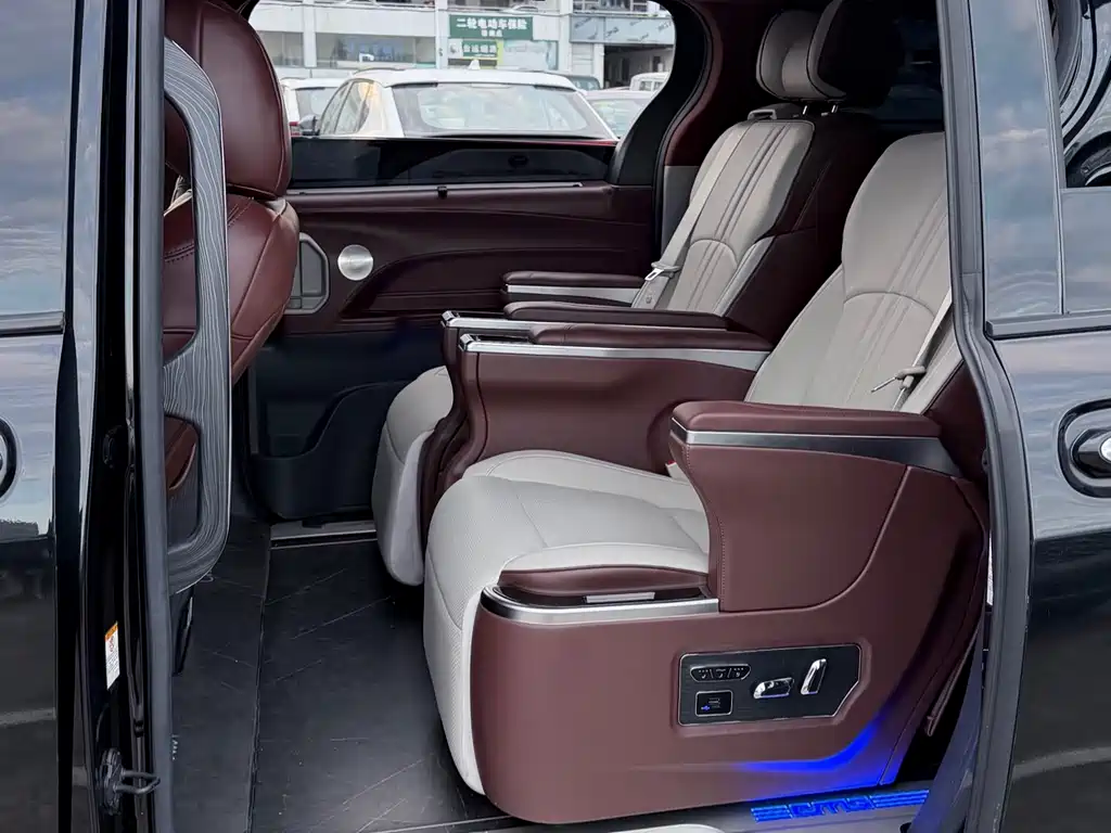 SIENNA 2021 2.5L Hybrid Comfort Edition купить на сайте DeffCars