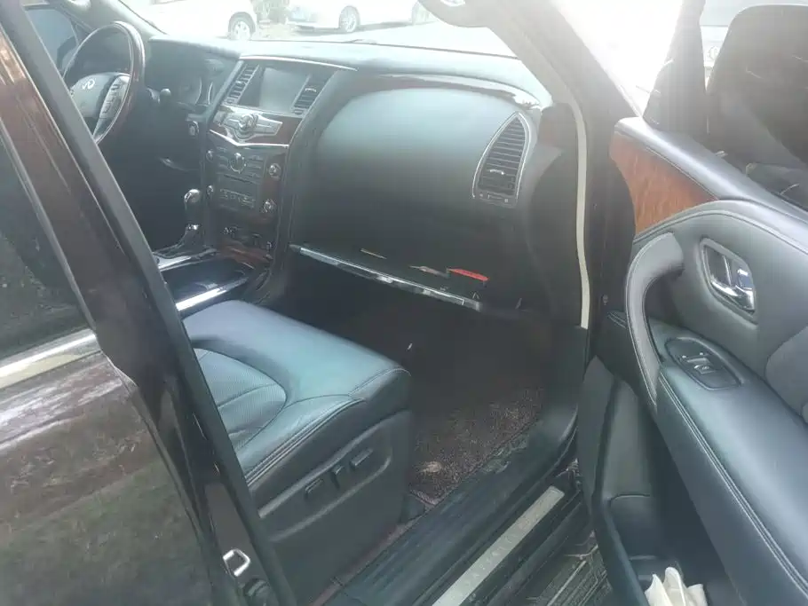 Infiniti QX80 2016 5.6L 4WD купить на сайте DeffCars