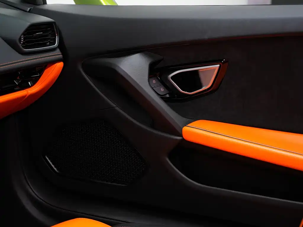 Huracán 2020 Huracán EVO RWD Spyder купить на сайте DeffCars
