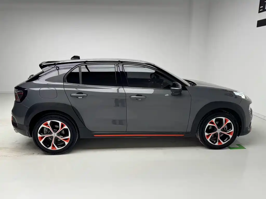 Lynk & Co 02 2018 1.5T DCT 2WD Pro Edition National V купить на сайте DeffCars
