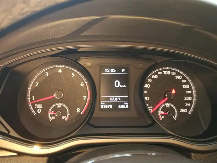 Passat 2017 330TSI DSG Premium Edition купить на сайте DeffCars