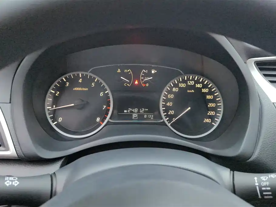 Sylphy 2024 model three facelift classic 1.6XE CVT comfort version купить на сайте DeffCars