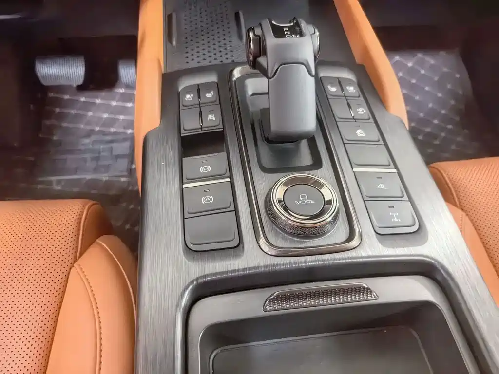 HAVAL H9 2024款 2.4T 柴油四驱极境版 купить на сайте DeffCars