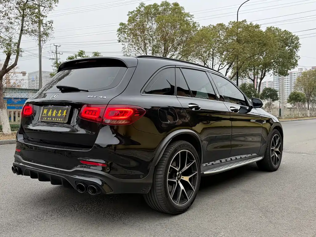 Mercedes-Benz GLC AMG 2022 AMG GLC 43 4MATIC купить на сайте DeffCars
