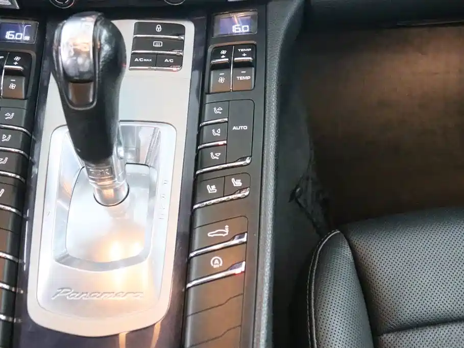 Panamera 2010 Panamera 3.6L купить на сайте DeffCars