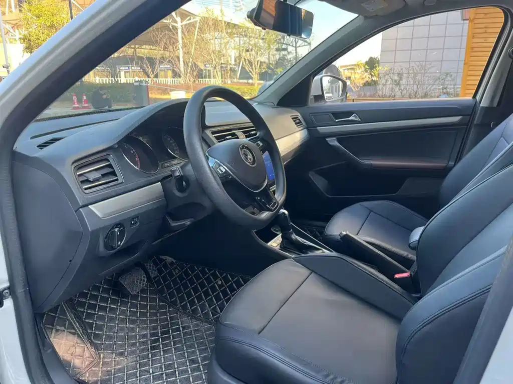 Lavida 2019 Lavida Qihang 1.5L Automatic Comfort Edition National VI купить на сайте DeffCars