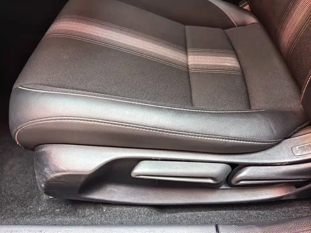 Civic 2022 240TURBO CVT combustion version купить на сайте DeffCars