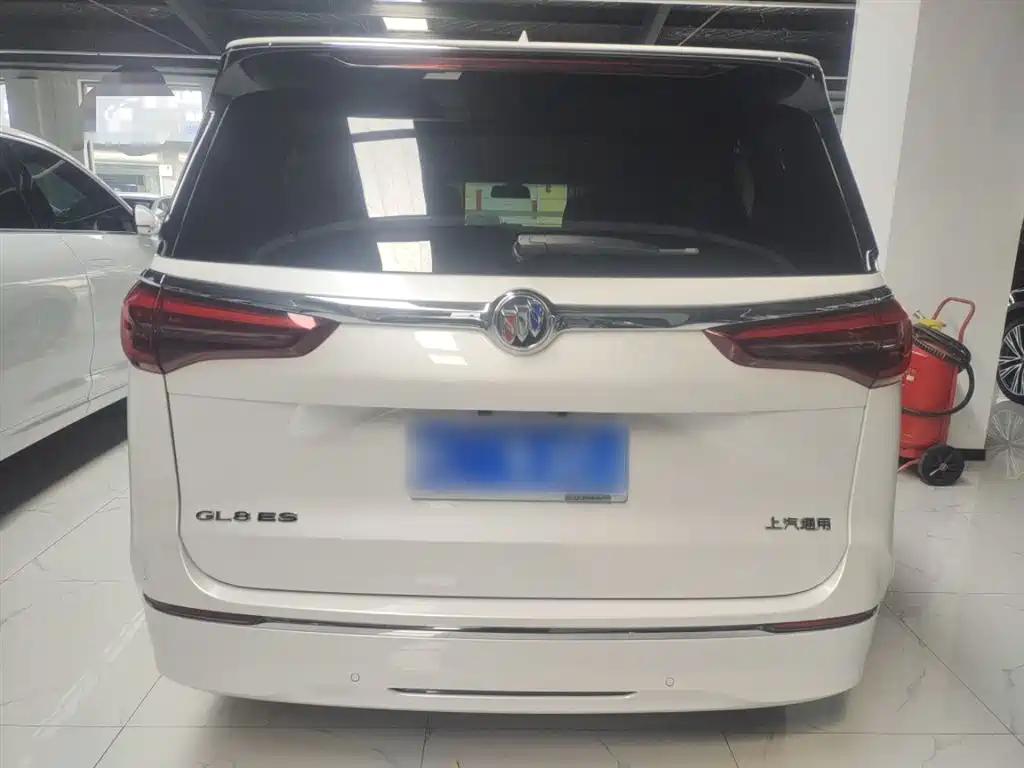 Buick GL8 2023 ES Lu Zun Comfort Type купить на сайте DeffCars