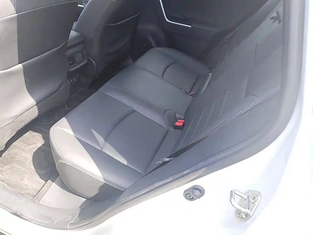 RAV4 Rongfang 2020 2.0L CVT two-wheel drive fashion PLUS version купить на сайте DeffCars