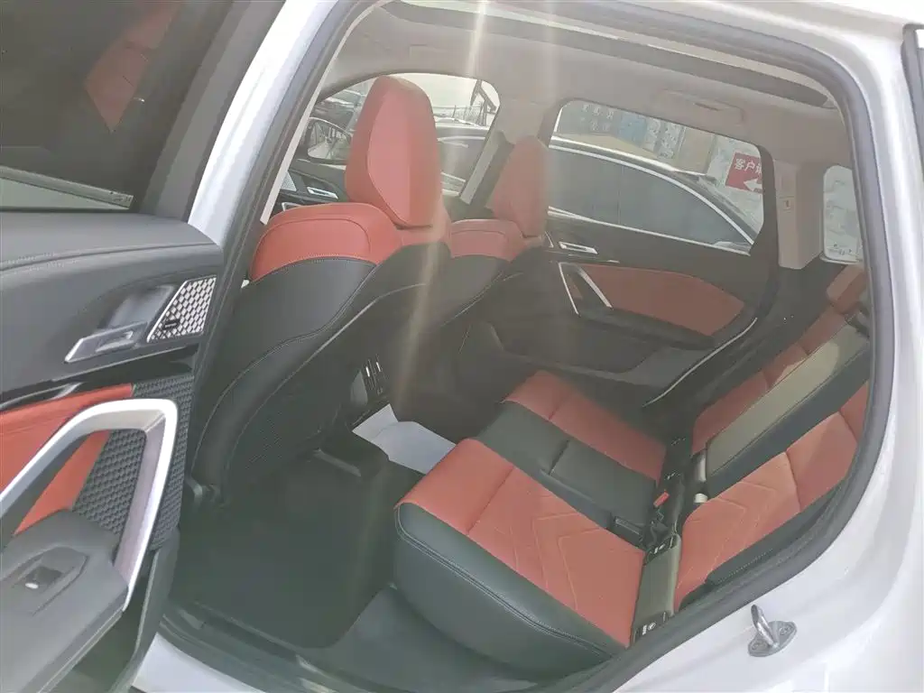 BMW X1 2023 sDrive25Li X Design Package купить на сайте DeffCars