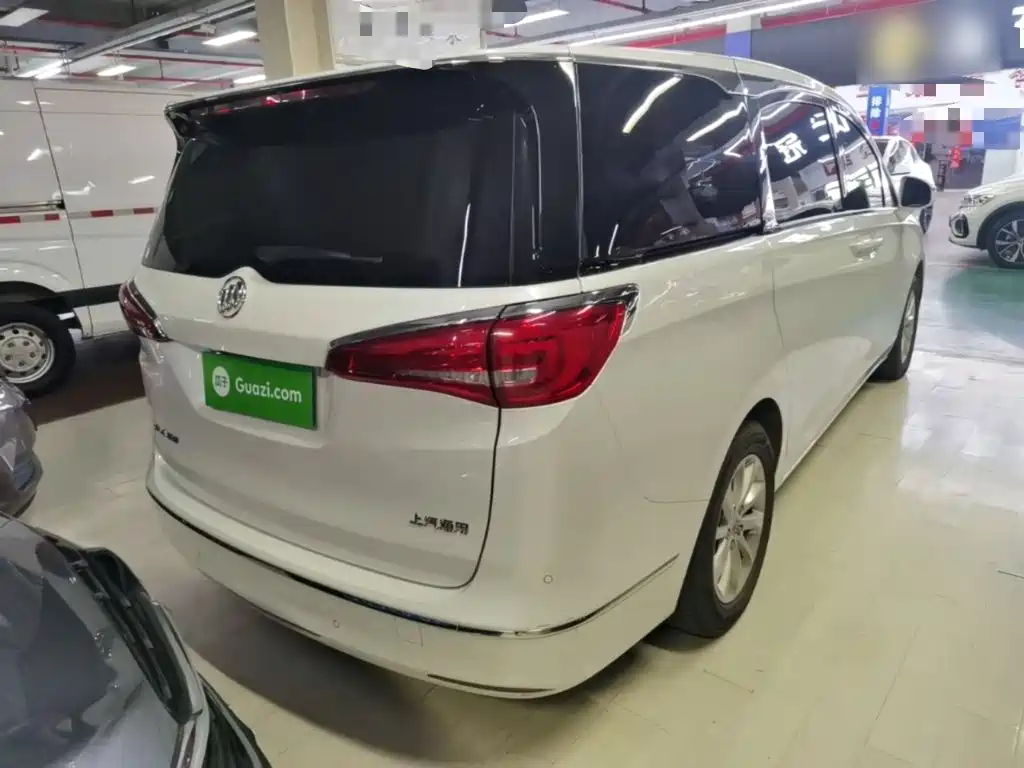 Buick GL8 2018 ES 28T Comfort Type National VI купить на сайте DeffCars