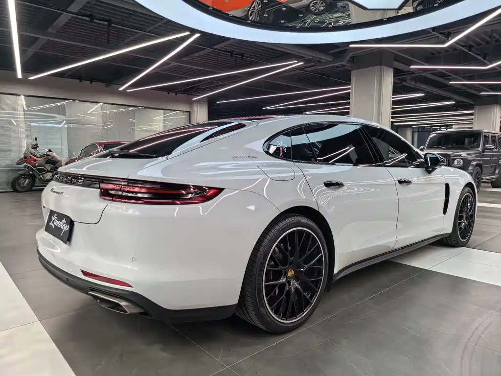 Panamera 2019 Panamera 4 Executive Extended Edition 2.9T купить на сайте DeffCars