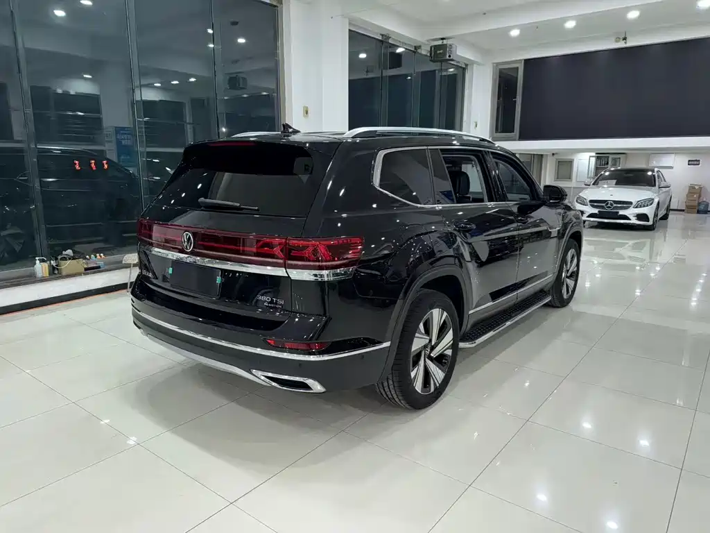 Touron 2024 380TSI four-wheel drive luxury version купить на сайте DeffCars