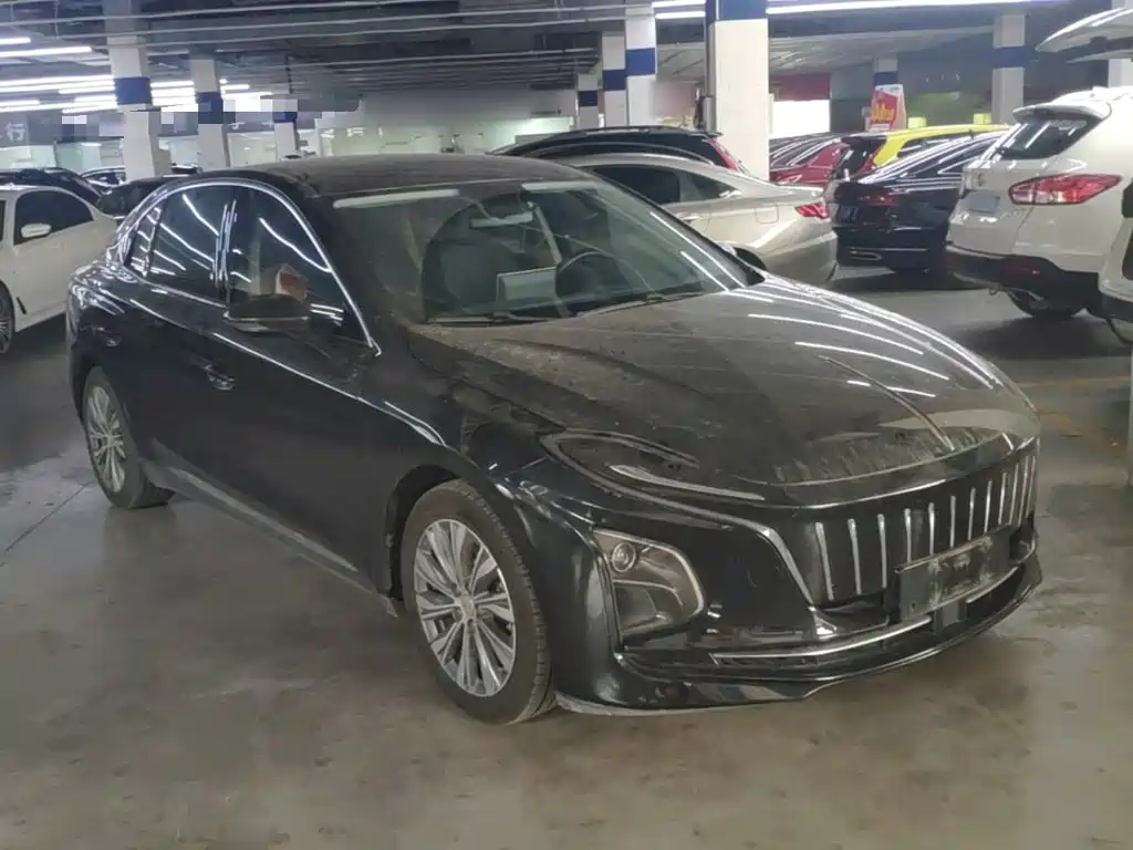 Hongqi E-QM5 2022 431km Charging Enjoyment Edition купить на сайте DeffCars