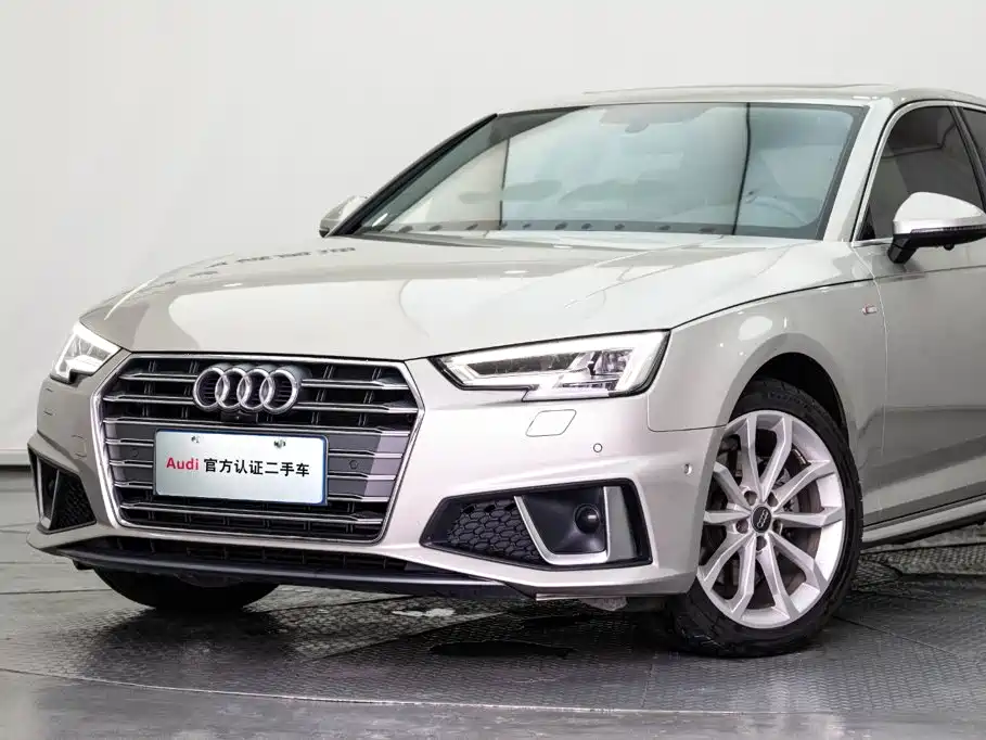Audi A4L 2019 40 TFSI Fashion Type National VI купить на сайте DeffCars