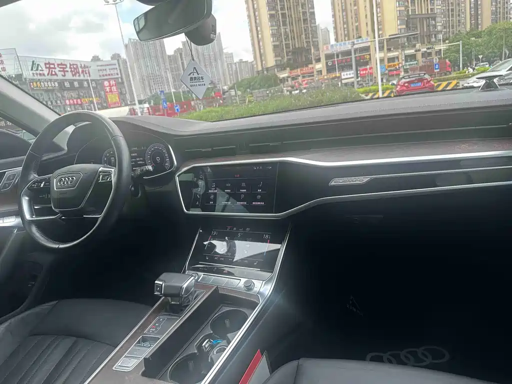 Audi A6 imported 2020 allroad quattro explorer 55 TFSI exclusive off-road type купить на сайте DeffCars